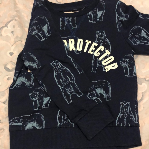 H&M sweatshirt - Picture 2 of 6